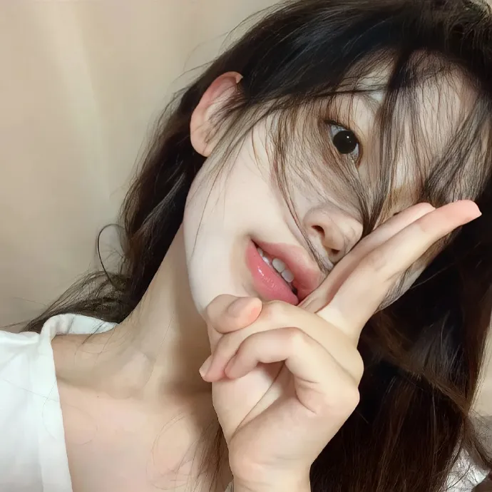 【大尺度惊悚】《深夜的FM》秀爱刘智泰：电台女主播在直播期间，家属却被变态杀手绑架的生死两小时