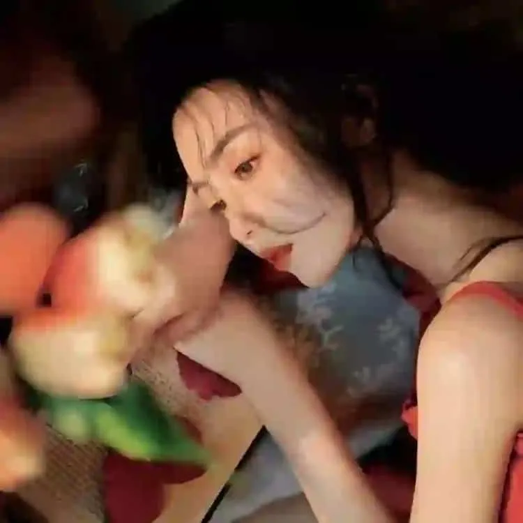 韩国大尺度复仇剧《夏娃》未删减版：疯批美人的致命诱惑与复仇