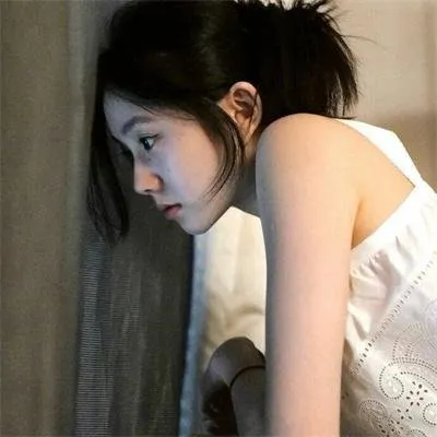 韩国文艺纯爱天花板《八月照相馆》韩石圭沈银河：面对死亡的平静，最克制也最动人的爱
