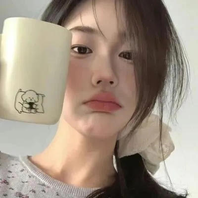 治愈系纯爱神作《四月物语》岩井俊二经典：东京的樱花雨中，暗恋是一个人的兵荒马乱