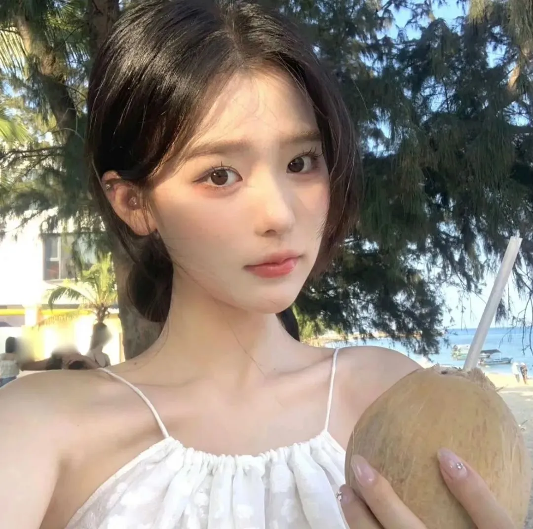 绝美女性复仇《亲切的金子》李英爱主演：天使面孔下的致命杀机，画面极具美感