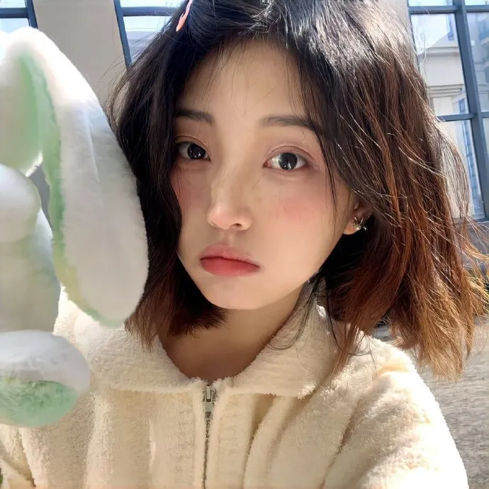 唯美残酷青春《燕尾蝶》高清修复版：生存在夹缝中的边缘人，一首关于底层挣扎的挽歌